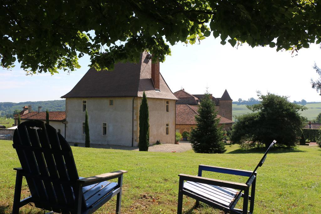 Bed and Breakfast Manoir De Malfarat Charlieu Exterior foto